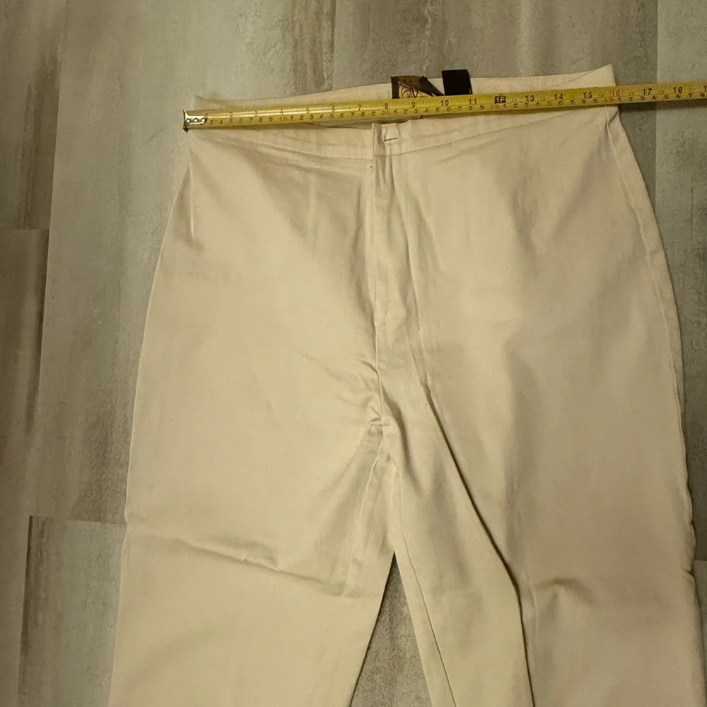 stretch pants with floral embroidery - Picture 4 of 8